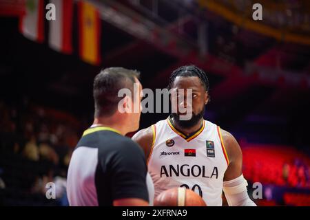 Valencia, Spanien. Juli 2024. Bruno Fernando vom angolanischen Team wurde während des Spiels zwischen Angola und Libanon bei Pabellon Fuente de San Luis gesehen. Endergebnis; Angola 70: 74 Libanon. Quelle: SOPA Images Limited/Alamy Live News Stockfoto