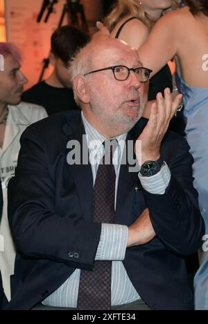 Rom, Verleihung des LXXVIII Strega-Preises im Nymphaeum Valle Giulia, Abbildung: Pierluigi Battista Credit: Independent Photo Agency Srl/Alamy Live News Stockfoto