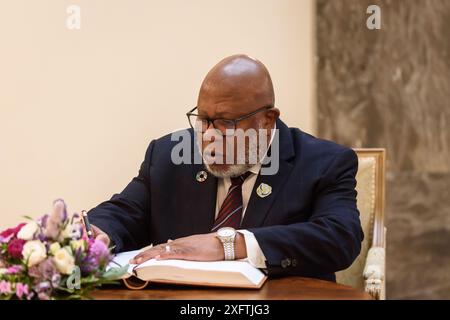 RIGA, Lettland. Juli 2024. Baiba Braze, Außenminister von Lettland, trifft sich mit Dennis Francis (auf Foto), Präsident der 78. Tagung der UN-Generalversammlung. Quelle: Gints Ivuskans/Alamy Live News Stockfoto