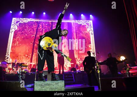 UK. Juli 2024. LONDON, ENGLAND - 4. JULI: Win Butler von Arcade Fire, der am 4. Juli 2024 in London auftritt. CAP/MAR © MAR/Capital Pictures Credit: Capital Pictures/Alamy Live News Stockfoto