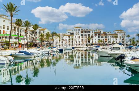 Puerto de la Duquesa an der Costa del Sol Stockfoto