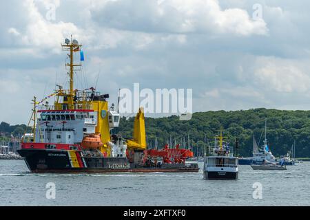 Windjammer Parade, Kieler Woche 2024, Kieler Fjord, Falkenstein Strand, Kiel, Schleswig-Holstein, Deutschland, Stockfoto