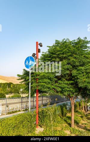 Radweg in einem Sportpark. Stockfoto