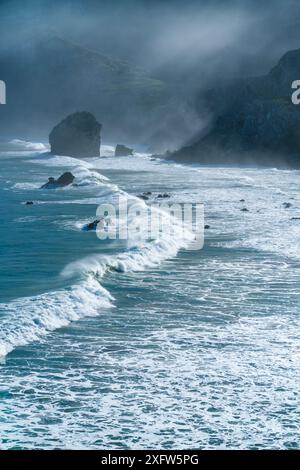 San Julian Beach, Liendo, Kantabrien, Spanien, Oktober 2017. Stockfoto