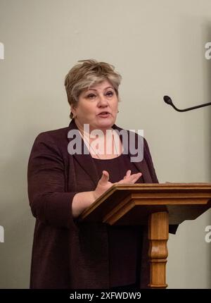 BILDER ABLEGEN. Juli 2024. Emily Thornberry, Abgeordnete der Labour Party, behielt ihren Sitz in Islington South und Finsbury nach den Parlamentswahlen 2024. Westminster, Großbritannien. November 2023. Die Labour-Abgeordnete Emily Thornberry nimmt an einem parlamentarischen Empfang im House of Commons in Westminster Teil. Kredit: Maureen McLean/Alamy Stockfoto