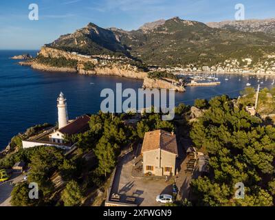 Cap Gros Lighthose und Muleta Shelter, Soller Port, Mallorca, Balearen, Spanien. Stockfoto