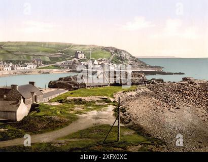 Portpatrick, Hafendorf im äußersten Westen der Council Area von Dumfries und Galloway in Schottland / Port Patrick aus dem Westen, Schottland, Historisch Stockfoto