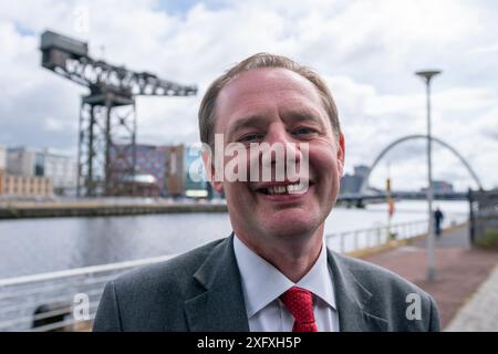 Glasgow, Schottland, Großbritannien. Juli 2024. Es werden neue Labour-Abgeordnete gewählt, die Schottland vertreten. Bilder neuer Abgeordneter bei der Labour Party-Veranstaltung in Glasgow nach dem Wahlergebnis. Foto; Richard Baker, Glenrothes und Mid Fife Credit: Iain Masterton/Alamy Live News Stockfoto