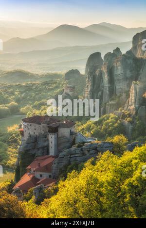 Heiliges Kloster des Heiligen Nikolaus Anapausa, Meteora, Griechenland. April 2017 Stockfoto