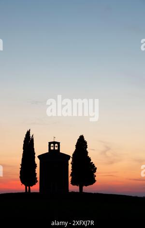 Capella di Vitaleta bei Sonnenuntergang, in der Nähe von San Quirico d&#39;Orcia, Val d&#39;Orcia Tuscany, Italien, Europa Stockfoto