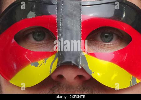 Stuttgart, Deutschland. 5. Juli 2024. Deutsche Fans beim Fußball-Europameisterspiel 2024 zwischen Spanien und Deutschland in der Stuttgart Arena, Stuttgart, Deutschland - Freitag, den 05. juli 2024. Sport - Fußball . (Foto: Spada/LaPresse) Credit: LaPresse/Alamy Live News Stockfoto