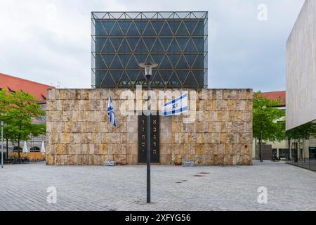 Die Ohel-Jakob-Synagoge befindet sich am Sankt-Jakobs-Platz in München Stockfoto