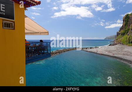 Blick auf Ponta do Sol, Ilha de Madeira, Atlantik, Madeira Island, Portugal Stockfoto