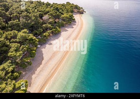 Punta rata Strand in der Nähe von Brela von oben gesehen, Kroatien, Europa Stockfoto