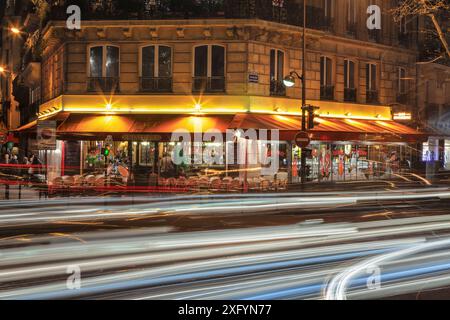 Café am Boulevard Saint Germain, Paris, Ile de France, Frankreich Stockfoto