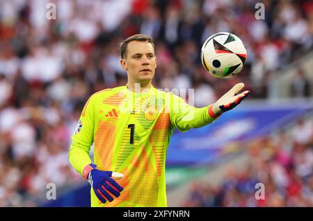 Stuttgart, Deutschland. Juli 2024. Fußball, UEFA Euro 2024, Europameisterschaft, Spanien - Deutschland, Endrunde, Viertelfinale, Stuttgart Arena, deutscher Torhüter Manuel neuer in Aktion. Quelle: Christian Charisius/dpa/Alamy Live News Stockfoto