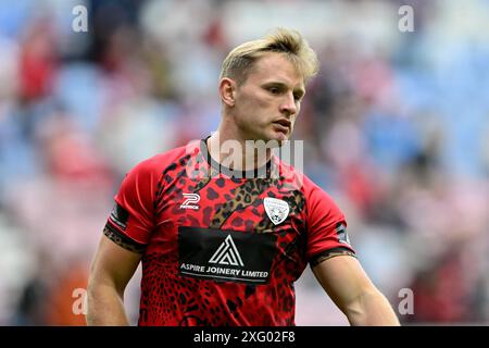 Wigan, Großbritannien. Juli 2024. Brad Dwyer von Leigh Leopards wärmt sich vor dem Spiel Wigan Warriors vs Leigh Leopards in der Betfred Super League Runde 16 im DW Stadium, Wigan, Vereinigtes Königreich, 5. Juli 2024 (Foto: Cody Froggatt/News Images) in Wigan, Vereinigtes Königreich, am 5. Juli 2024 auf. (Foto: Cody Froggatt/News Images/SIPA USA) Credit: SIPA USA/Alamy Live News Stockfoto