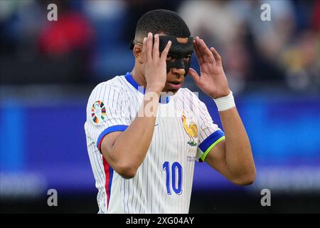 Hamburg, Deutschland. Juli 2024. Kylian Mbappe aus Frankreich während des Spiels der UEFA Euro 2024 zwischen Portugal und Frankreich. Das Viertelfinale wurde am 5. Juli 2024 im Volksparkstadion in Hamburg ausgetragen. (Foto: Bagu Blanco/PRESSINPHOTO/Alamy Live News Stockfoto