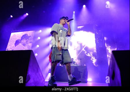 LUCCA, Italien. Juli 2024. Emanuele Palumbo, auch bekannt als Geolier, tritt in Lucca beim Lucca Summer Festival auf. Quelle: Stefano Dalle Luche/Alamy Live News Stockfoto