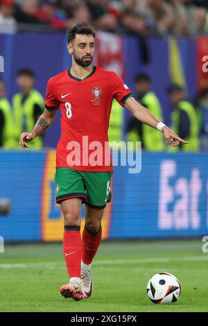 Hamburg, Deutschland. Juli 2024. Bruno Fernandes aus Portugal beim Viertelfinale der UEFA-Europameisterschaften im Volksparkstadion in Hamburg. Der Bildnachweis sollte lauten: Paul Terry/Sportimage Credit: Sportimage Ltd/Alamy Live News Stockfoto