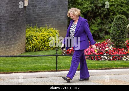 Downing Street, London, Großbritannien. Juli 2024. Baroness Smith of Basildon, Anführerin des House of Lords, Lord Privy Seal, trifft in Downing Street ein, als der britische Premierminister Keir Starmer für sein Labour-Kabinett ernennt. Quelle: Amanda Rose/Alamy Live News Stockfoto