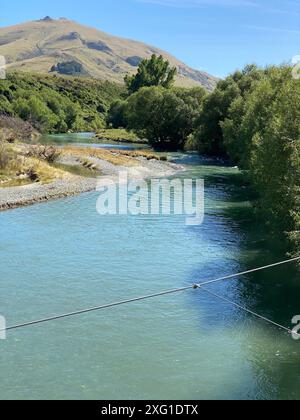 Foto des Mataura River in den Eyre Mountains südlich des Lake Wakatipu in der Southland Region der Südinsel Neuseelands. Stockfoto