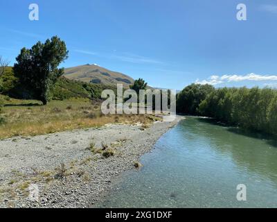 Foto des Mataura River in den Eyre Mountains südlich des Lake Wakatipu in der Southland Region der Südinsel Neuseelands. Stockfoto