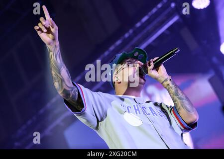 Lucca, Italien. Juli 2024. Emanuele Palumbo aka Geolier tritt in Lucca beim Lucca Summer Festival auf. (Foto: Stefano Dalle Luche/Pacific Press) Credit: Pacific Press Media Production Corp./Alamy Live News Stockfoto