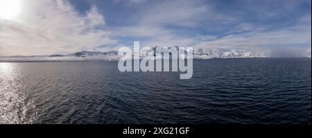 Foyn Harbour im Morgennebel, Enterprise Island, Antarktische Halbinsel Stockfoto