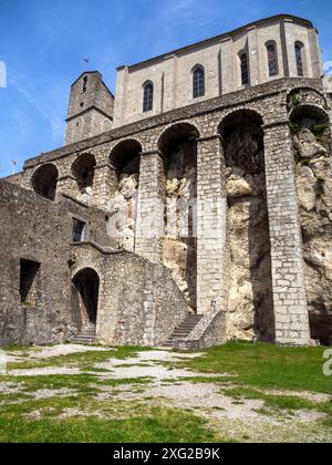 Sisteron. Der Donjon und die Chapelle-Notre-Dame der Zitadelle. Alpes-de-Haute-Provence. Provence-Alpes-Côte d'Azur. Frankreich Stockfoto