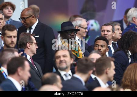 Lilian Thuram während des Spiels zur UEFA Euro Deutschland 2024 zwischen Portugal 4-5 Frankreich im Volkspakstadion am 5. Juli 2024 in Hamburg. Quelle: Maurizio Borsari/AFLO/Alamy Live News Stockfoto