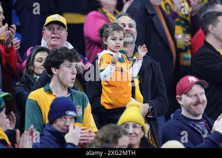 Sydney, Australien. Juli 2024. Fans beim internationalen Testspiel zwischen Australien Wallabies und Wales im Allianz Stadium in Sydney, Australien am 6. Juli 2024. Foto von Peter Dovgan. Nur redaktionelle Verwendung, Lizenz für kommerzielle Nutzung erforderlich. Keine Verwendung bei Wetten, Spielen oder Publikationen eines einzelnen Clubs/einer Liga/eines Spielers. Quelle: UK Sports Pics Ltd/Alamy Live News Stockfoto