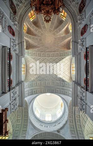 06 09 2009 Vintage Old Interieurs der St. Cajetan Church oder Church of Divine Providence, Old Goa India Asia. Stockfoto