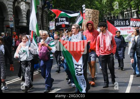 London, Großbritannien. Juli 2024. Freier palästinensermarsch durch das Zentrum Londons. Quelle: Matthew Chattle/Alamy Live News Stockfoto