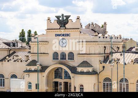 4. Juli 2024 Lublin Polen. Bahnhof an einem sonnigen Sommertag. Stockfoto