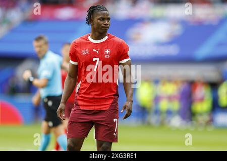 Düsseldorf, Deutschland. Juli 2024. DÜSSELDORF, Düsseldorf Arena, 06-07-2024, Fußball-Europameisterschaft Euro2024, Achtelfinale Spiel Nr. 48 zwischen England und der Schweiz, Schweizer Spieler Breel Embolo Credit: Pro Shots/Alamy Live News Stockfoto