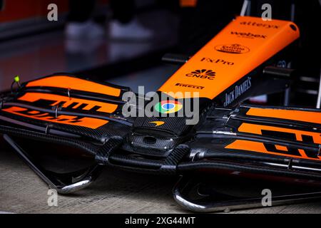 McLaren F1 Team MCL38, mechanischer Frontflügel während des Formel 1 Qatar Airways British Grand Prix 2024, 12. Runde der Formel-1-Weltmeisterschaft 2024 vom 5. Bis 7. Juli 2024 auf dem Silverstone Circuit in Silverstone, Großbritannien - Foto Eric Alonso / DPPI Stockfoto