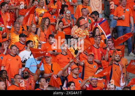 Berlin, Deutschland. Juli 2024. BERLIN, DEUTSCHLAND - 6. JULI: Holland-Fans beim Viertelfinalspiel der UEFA EURO 2024 zwischen den Niederlanden und Turkiye im Olympiastadion am 6. Juli 2024 in Berlin. (Foto von Andre Weening/Orange Pictures) Credit: Orange Pics BV/Alamy Live News Stockfoto
