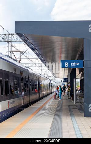 4. Juli 2024 Lublin Polen. Bahnhof an einem sonnigen Sommertag. Stockfoto