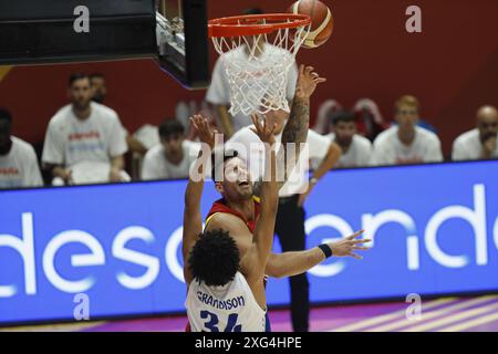 VALENCIA, SPANIEN, 6. Juli 2024, Willy Hernangmez aus Spanien während des Olympischen Qualifikationsturniers der FIBA gegen den Libanon, Credit Eduardo Ripoll. Stockfoto