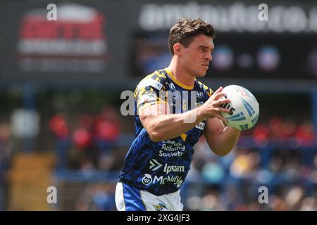 Leeds, Großbritannien. Juli 2024. AMT Headingley Rugby Stadium, Leeds, West Yorkshire, 6. Juli 2024. Betfred Super League Leeds Rhinos gegen London Broncos Brodie Croft of Leeds Rhinos Credit: Touchlinepics/Alamy Live News Stockfoto