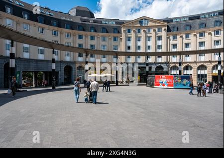 Brüsseler Altstadt, Belgien - 4. Juli 2024 - Carrefour de l'Europe am Hauptbahnhof Stockfoto