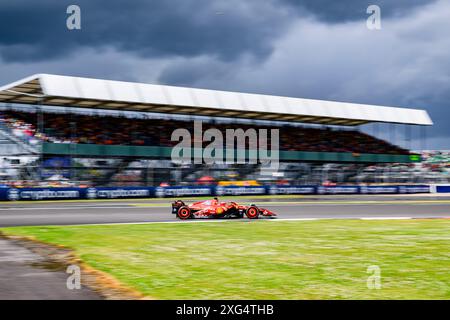 NORTHAMPTONSHIRE, VEREINIGTES KÖNIGREICH. Juli 24. Charles Leclerc (Monaco) von Scuderia Ferrari im heutigen Qualifying-Session während des Grand Prix 2024 von Qatar Airways auf dem Silverstone Circuit am Samstag, den 06. Juli 2024 in NORTHAMPTONSHIRE, ENGLAND. Quelle: Taka G Wu/Alamy Live News Stockfoto