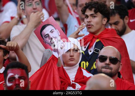 Berlin, Deutschland, 6. Juli 2024. Türkiye-Fans während des Spiels zwischen den Niederlanden und Türkiye. Uefa Euro 2024 Deutschland. Achtelrunde. Quelle: Fabideciria/Alamy Live News Stockfoto