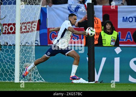 Trent Alexander-Arnold (England) während des Spiels der UEFA Euro Deutschland 2024 zwischen England 6-4 Schweiz in der Düsseldorfer Arena am 05. Juli 2024 in Düsseldorf. (Foto: Maurizio Borsari/AFLO) Stockfoto