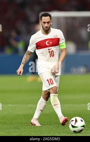 Berlin, Deutschland. Juli 2024. Hakan Calhanoglu (Turkiye) während des Spiels der UEFA Euro Deutschland 2024 zwischen den Niederlanden 2-1 Türkei im Olympiastadion am 06. Juli 2024 in Berlin. Quelle: Maurizio Borsari/AFLO/Alamy Live News Stockfoto