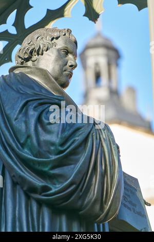 Martin-Luther-Denkmal von 1821 auf dem Marktplatz Wittenberg in Deutschland Stockfoto