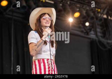 Milwaukee, USA. Juli 2024. Nikki Lane während des Summerfest Music Festivals am 5. Juli 2024 in Milwaukee, Wisconsin (Foto: Daniel DeSlover/SIPA USA) Credit: SIPA USA/Alamy Live News Stockfoto