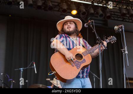 Milwaukee, USA. Juli 2024. Tanner Usrey während des Summerfest Music Festivals am 5. Juli 2024 in Milwaukee, Wisconsin (Foto: Daniel DeSlover/SIPA USA) Credit: SIPA USA/Alamy Live News Stockfoto