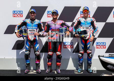 Hohenstein Ernstthal, Deutschland. Juli 2024. Qualifikation für den MotoGP Liqui Moly Motorrad Grand Prix Deutschland auf dem Sachsenring Circuit. Juli 2024 im Bild: Jorge Martin, Miguel Oliveira und Raul Fernandez Clasificacion del Gran Premio Liqui Moly Motorrad de MotoGP de Alemania en el Circuito de Sachsenring, 06 de Julio de 2024 POOL/MotoGP.com/Cordon Pressebilder sind nur für redaktionelle Zwecke bestimmt. Obligatorischer Vermerk: © MotoGP.com Credit: CORDON PRESS/Alamy Live News Stockfoto